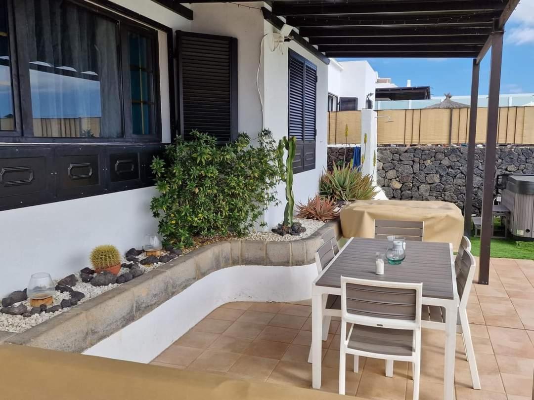 Villa Juanita, Puerto Del Carmen, Lanzarote Tías Exterior foto